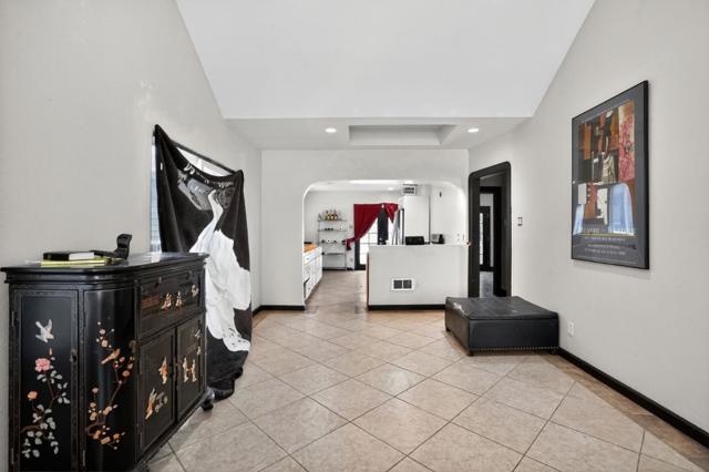 7000 Arthur Street, Oakland CA: https://media.crmls.org/mediaz/d148a4ef-d30c-4273-8cd9-aa45d2f41d8c.jpg