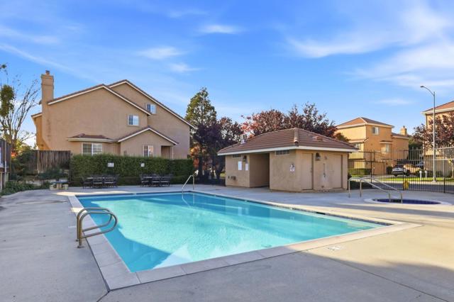 16744 San Luis Way, Morgan Hill CA: https://media.crmls.org/mediaz/d148f2af-5e9e-4697-b4f9-1624dad106de.jpg
