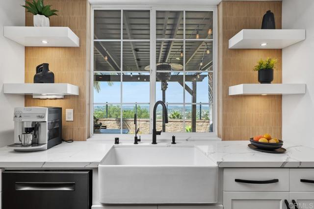 7661 Sitio Algodon, Carlsbad CA: https://media.crmls.org/mediaz/d148f82b-054d-41d3-8c60-c629dcbbcd2f.jpg