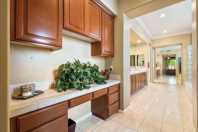 47 Gibraltar Drive, Palm Desert CA: https://media.crmls.org/mediaz/d14a077e-3c57-4d20-a878-add8cb2130a0.jpg