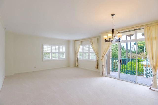 1 Baldwin Avenue, San Mateo CA: https://media.crmls.org/mediaz/d14a2e91-bff2-4d0b-b5e0-d16899ce8ad3.jpg