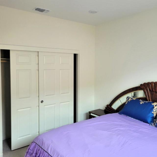 2080 Fuchsia Drive, Hollister CA: https://media.crmls.org/mediaz/d14badd6-911b-437d-9e5c-84872683c4e9.jpg
