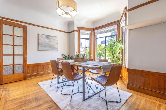 806810 Union Street, San Francisco CA: https://media.crmls.org/mediaz/d14c5af6-7c63-4a63-8635-17a019a3e188.jpg