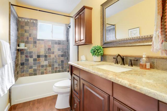 Image 24 of 36 For 3272 Colgate Avenue