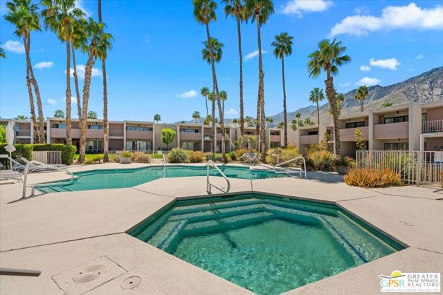 2696 S Sierra Madre, Palm Springs CA: https://media.crmls.org/mediaz/d14dab8b-c543-4747-9384-0eae6e37e03b.jpg