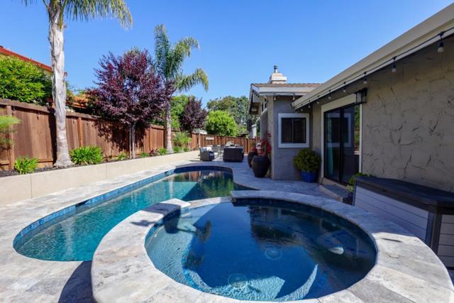 16761 Willow Creek Drive, Morgan Hill CA: https://media.crmls.org/mediaz/d14dc656-6a88-4413-abd7-653e8bc9cb7a.jpg