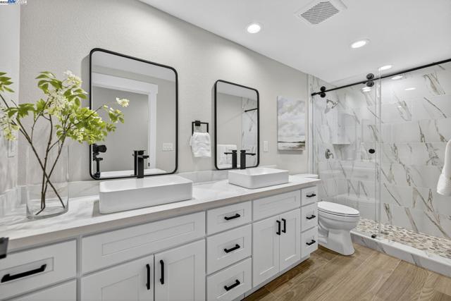 191 Cortsen Rd, Pleasant Hill CA: https://media.crmls.org/mediaz/d14e68eb-f1c5-4c31-a5d0-cdb65f33d3fd.jpg