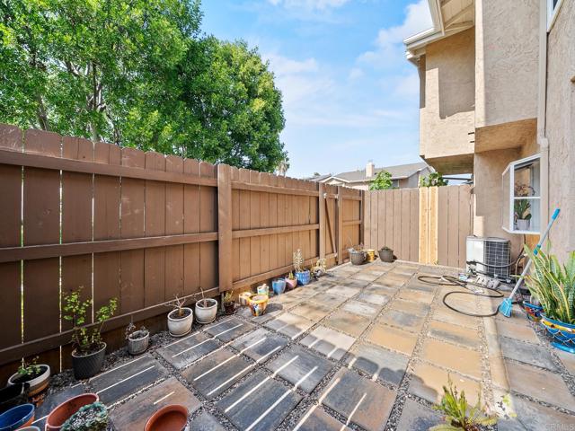 Detail Gallery Image 17 of 30 For 1465 East Lexington Ave 11c,  El Cajon,  CA 92019 - 2 Beds | 2/1 Baths