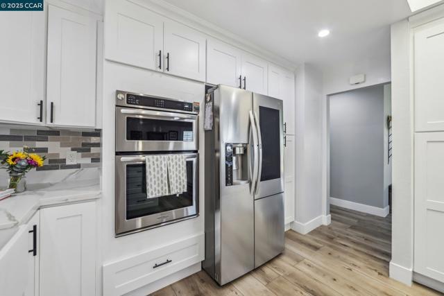 5521 Alaska Dr, Concord CA: https://media.crmls.org/mediaz/d14fbec3-6949-49e7-9e5e-9b0fb407ba40.jpg