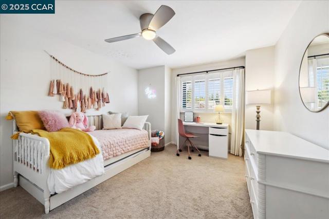 97 Woodranch Cir, Danville CA: https://media.crmls.org/mediaz/d14ff3ea-71f2-4e57-8e74-dc1c63cd518b.jpg