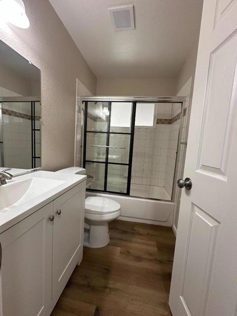 130 E 21st Street, Tracy CA: https://media.crmls.org/mediaz/d151315f-a9a2-46f0-9724-e3d882718c3c.jpg