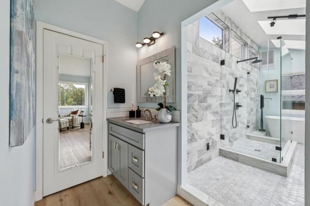 389 Avenue Granada, El Granada CA: https://media.crmls.org/mediaz/d1522353-50b3-4e75-b531-1fd80a669478.jpg