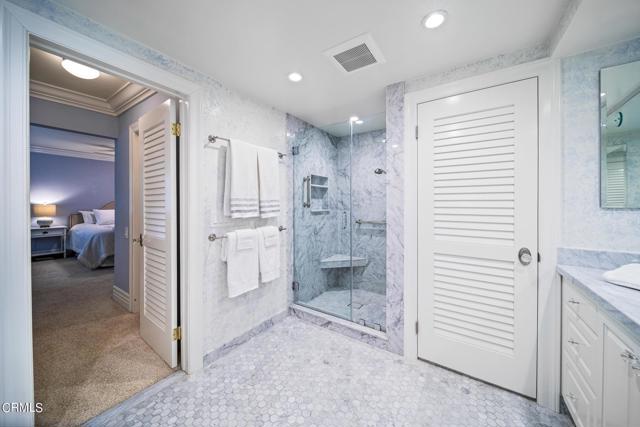 Primary Suite Bathroom