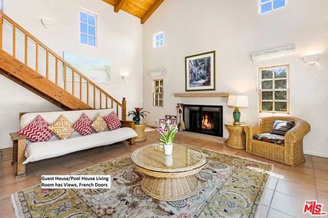 3756 FOOTHILL ESTATE (Private Lane) Road, Santa Barbara CA: https://media.crmls.org/mediaz/d1531f46-4413-43d5-8d3a-46baa0829372.jpg