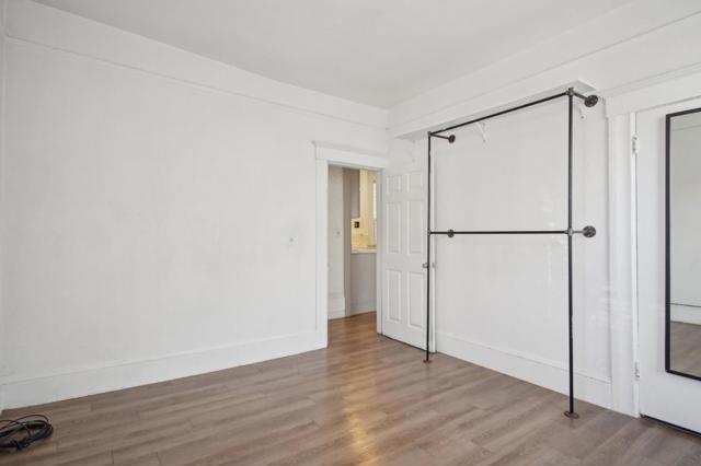 592 22nd Street, Oakland CA: https://media.crmls.org/mediaz/d15341ab-c5ba-4b57-9990-5ed75f38735b.jpg