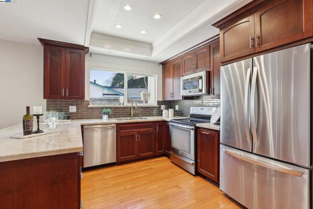 Image 12 of 59 For 34348 Atteridge Ct