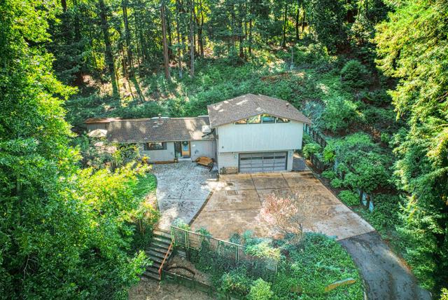 951 Jenny Way, Felton CA: https://media.crmls.org/mediaz/d154461d-c963-43de-a296-644a4875c9c6.jpg