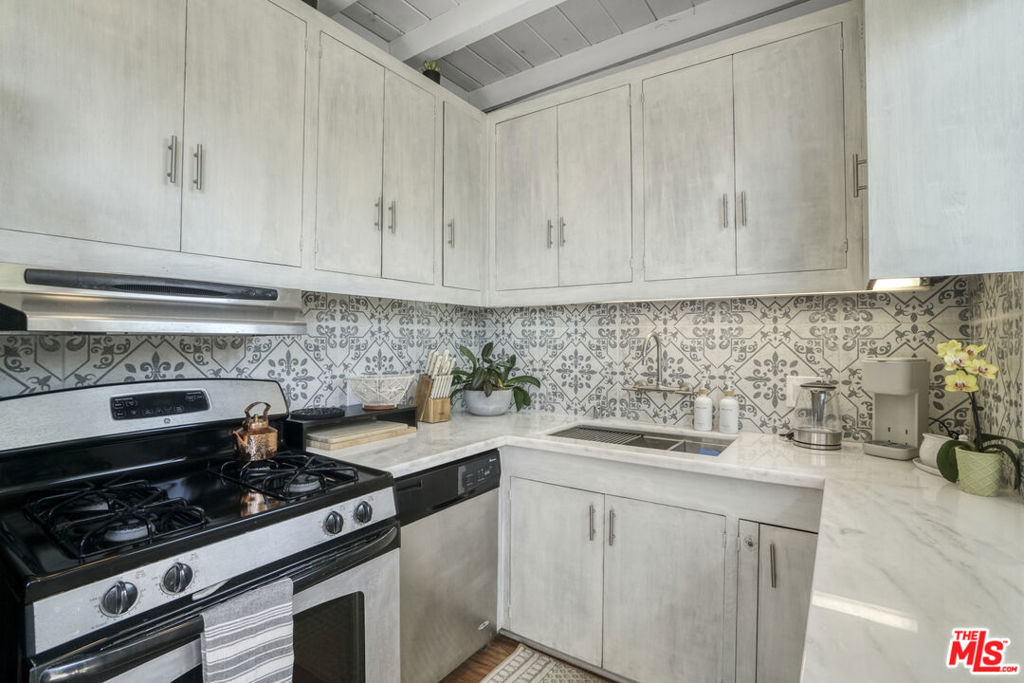 MLS #25618017 image #28