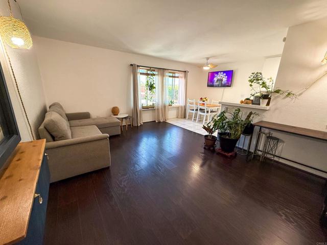 Detail Gallery Image 11 of 26 For 1675 Pentecost Way #3,  San Diego,  CA 92105 - 1 Beds | 1 Baths