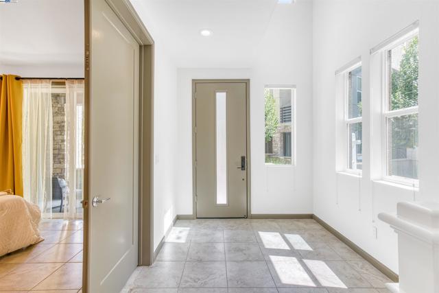 5792 Barley Rd, Dublin CA: https://media.crmls.org/mediaz/d1594d15-0904-412d-808e-55e228a621c0.jpg