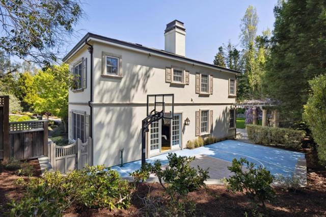 125 Stonepine Road, Hillsborough CA: https://media.crmls.org/mediaz/d159e2a3-8491-4f16-bf34-28c450b99297.jpg