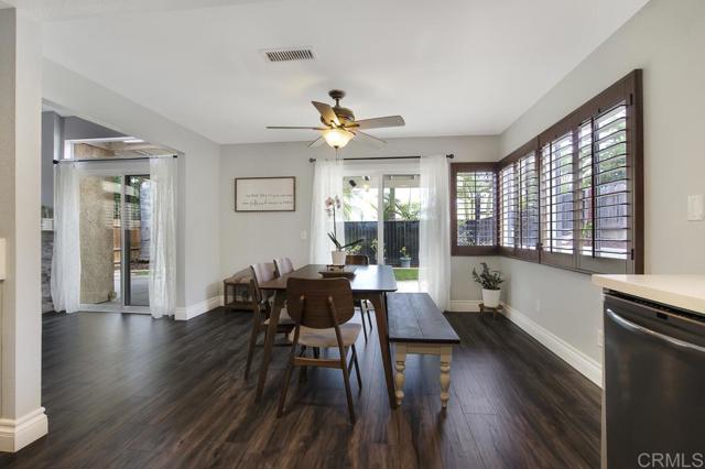 1216 Woodview Drive, Oceanside CA: https://media.crmls.org/mediaz/d15a06a6-1d1d-445d-b870-14d9bdeec94e.jpg