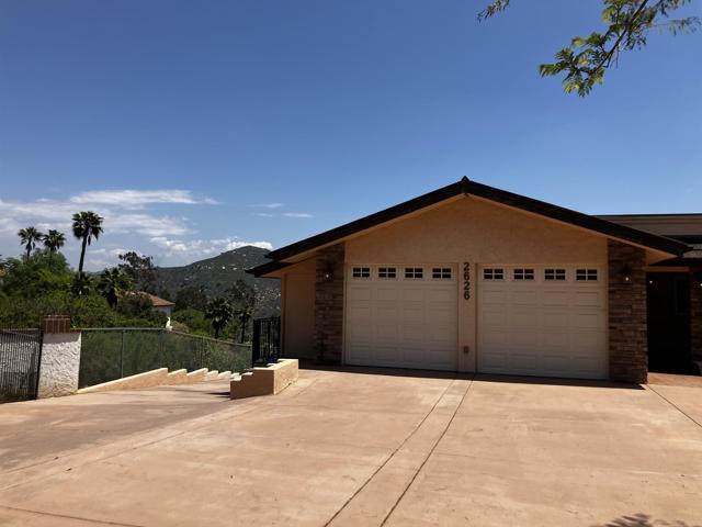 2626 Sunset, Escondido CA: https://media.crmls.org/mediaz/d15b3661-4958-4e1b-8299-6b10ac0fdd2b.jpg