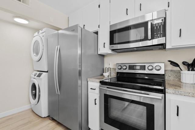 409 Sailfish Drive, Aptos CA: https://media.crmls.org/mediaz/d15cea33-aef7-48f7-b7cb-557981a1c7b3.jpg