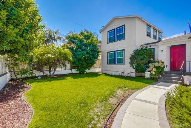 Detail Gallery Image 4 of 41 For 4141 Whittier St, –,  CA 92107 - 3 Beds | 2 Baths