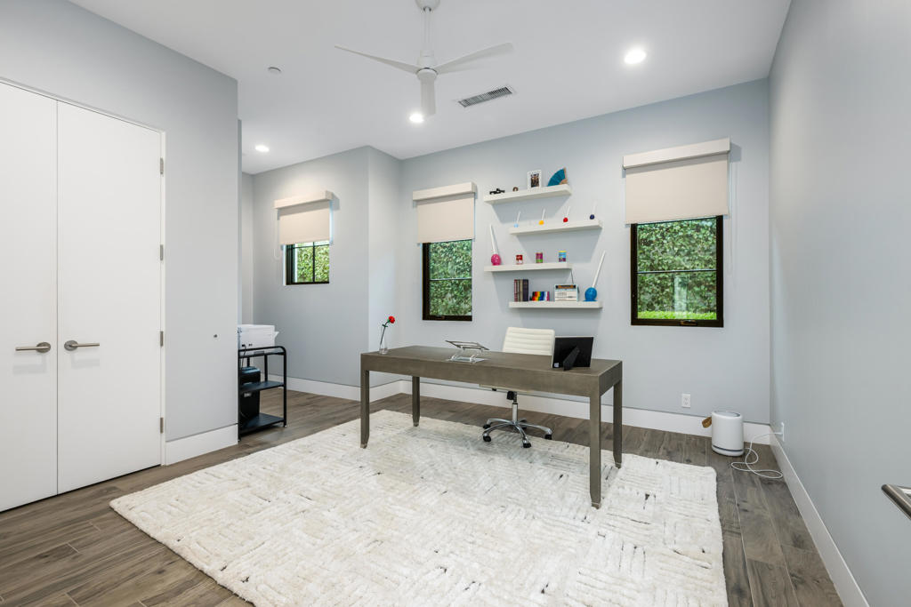 MLS #219132942DA image #21