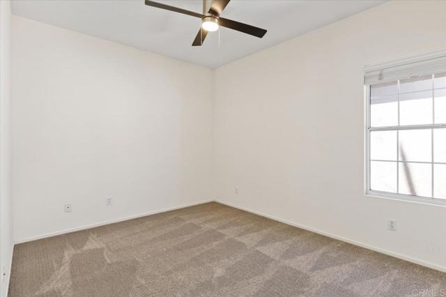 Image 35 of 47 For 230 Venetia Way