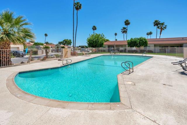 Image 39 of 46 For 80076 Palm Cir Drive