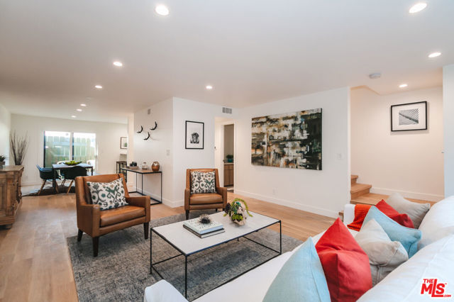 1413 Ocean Park Boulevard 3 Santa Monica, California PRIME Santa Monica condo just blocks from the beach! Luxurious, chic, and spacious 3 BD + 3BA with updates including an ALL NEW KITCHEN, BATHROOMS, WINDOWS, DOORS, LIGHTING, and HARDWOOD FLOORS. Each unit has its own laundry area, a private patio, AND 2 SIDE BY SIDE parking spaces in the gated garage area. Located in a private, 5 unit complex this is one you don't want to miss!