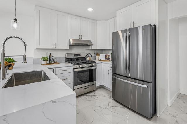 1172 Bittern Street, San Diego CA: https://media.crmls.org/mediaz/d1654dbc-de20-46b7-b11a-c9dee69de295.jpg