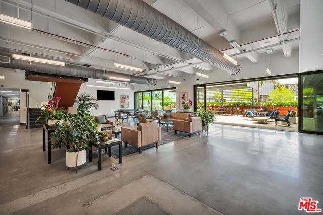  Commercial for Sale in El Segundo, California