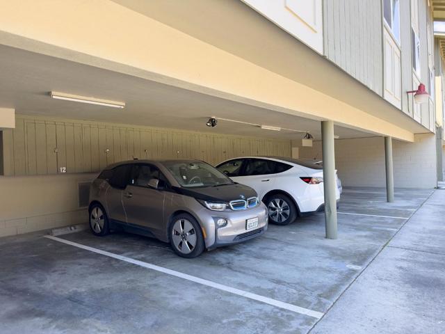 50 E Middlefield Road, Mountain View CA: https://media.crmls.org/mediaz/d16925ff-d963-4a0b-8e47-ec7806e61ca3.jpg