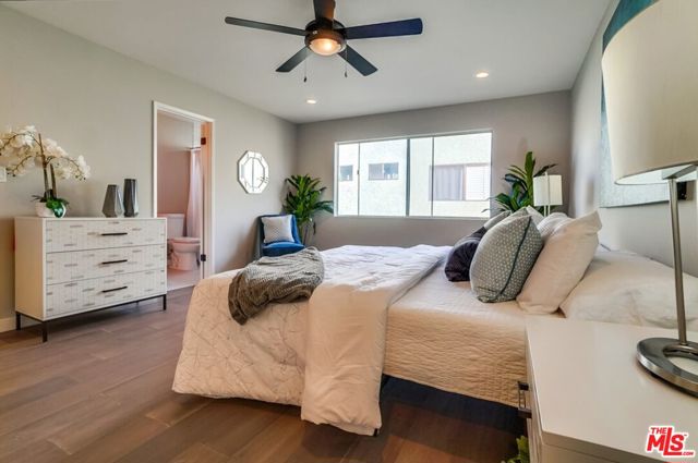 1832 Rockefeller Lane, Redondo Beach, California 90278, 2 Bedrooms Bedrooms, ,2 BathroomsBathrooms,Residential,For Sale,Rockefeller,25603743 1832 Rockefeller Lane, Redondo Beach, California 90278, 2 Bedrooms Bedrooms, ,2 BathroomsBathrooms,Residential,For Sale,Rockefeller,25603743