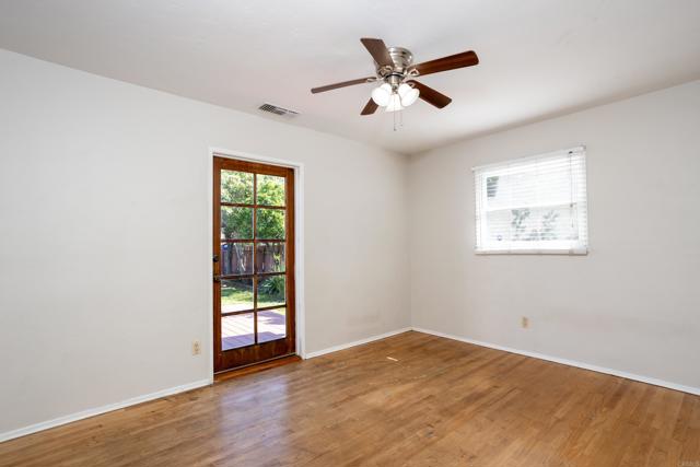 Detail Gallery Image 24 of 41 For 709 Brightwood Ave, Chula Vista,  CA 91910 - 3 Beds | 2 Baths