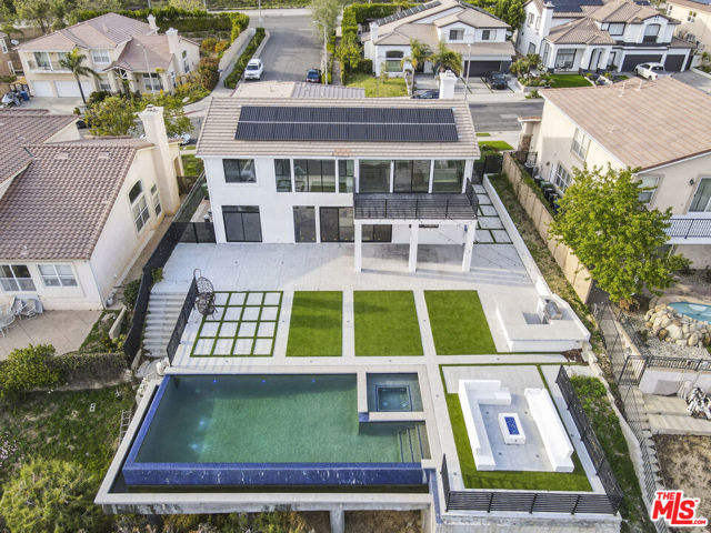 17764 Sidwell Street, Granada Hills CA: https://media.crmls.org/mediaz/d1695f79-98f0-4987-aa99-7d2b4a366744.jpg