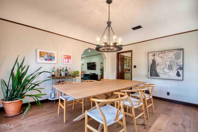 Detail Gallery Image 8 of 50 For 1014 Stearns Dr, Los Angeles,  CA 90035 - 3 Beds | 3 Baths