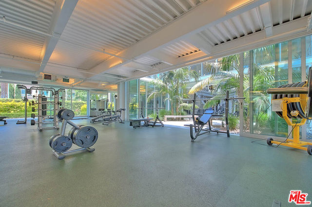 13020 Pacific, Playa Vista CA: https://media.crmls.org/mediaz/d16a7681-065b-48c9-8c19-30cc61fbc73d.jpg