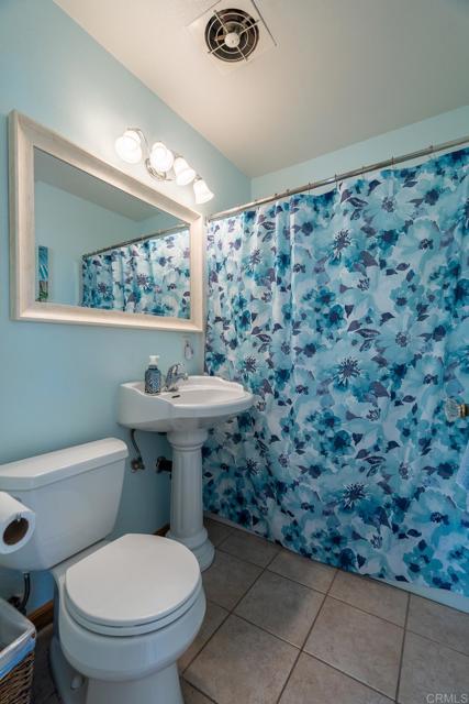 Image 24 of 51 For 4969 Randlett Drive