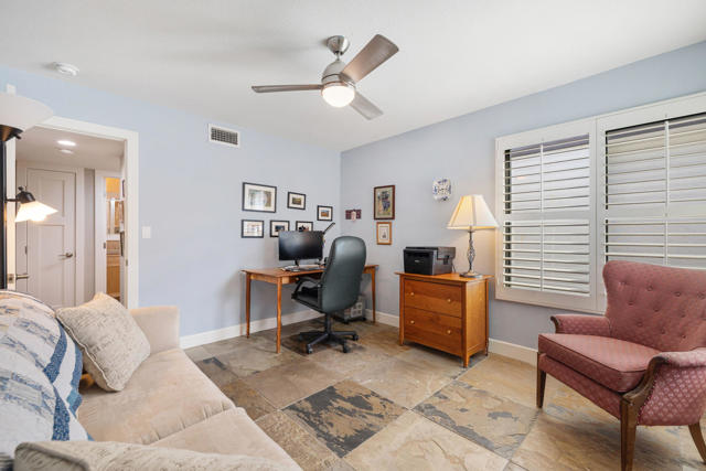 44 San Sebastian Drive, Rancho Mirage CA: https://media.crmls.org/mediaz/d16d1984-9822-4609-8066-17a8a662029f.jpg