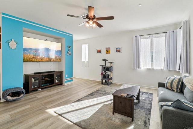 Detail Gallery Image 3 of 35 For 1650 Waterside Dr #129,  San Diego,  CA 92154 - 4 Beds | 3/1 Baths