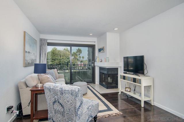 4494 Mentone St., San Diego CA: https://media.crmls.org/mediaz/d16d7831-33db-4bda-92fc-fe39aa549704.jpg
