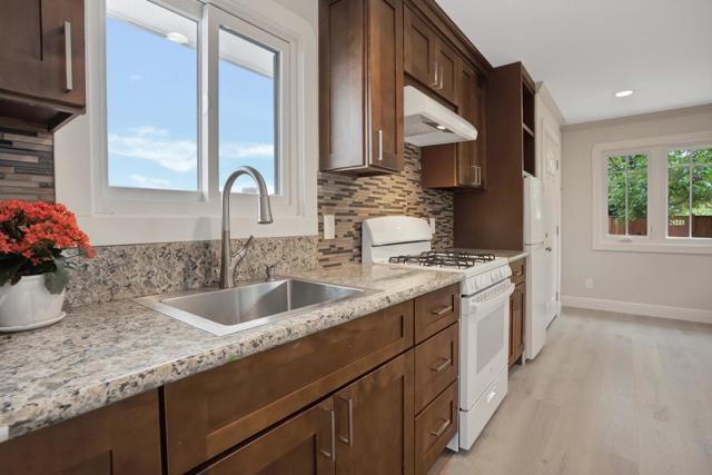 355 Corralitos Road, Watsonville CA: https://media.crmls.org/mediaz/d16dbecb-c5ee-4c5e-a8d1-2ef6ef2c41e4.jpg