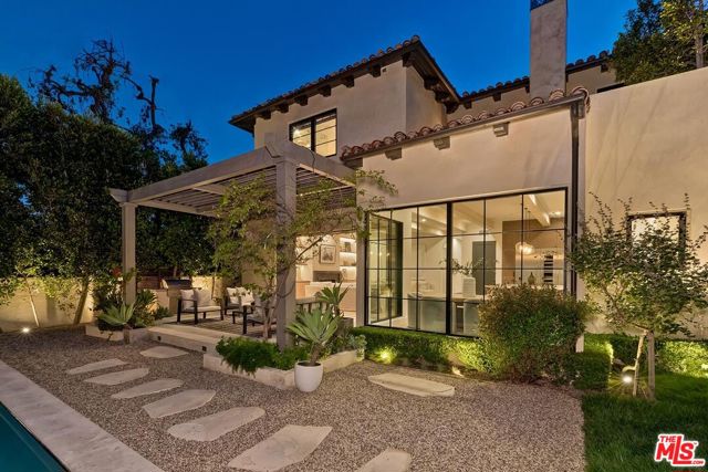 1916 N Serrano Avenue, Los Angeles CA: https://media.crmls.org/mediaz/d16e5677-f44d-4f4e-a94f-875048980d73.jpg