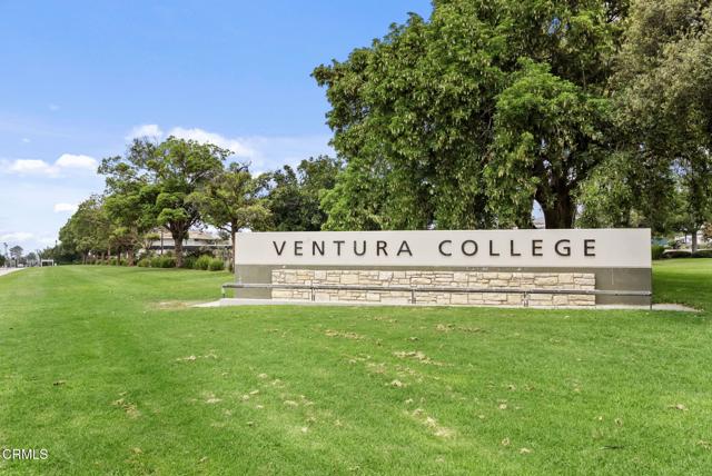 5490 Hunter Street, Ventura CA: https://media.crmls.org/mediaz/d16f707c-2bf1-41b9-bf04-8080c65a409f.jpg