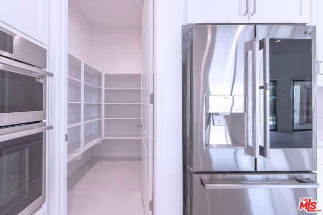 75601 Montage, Palm Desert CA: https://media.crmls.org/mediaz/d17080c2-5baf-4b50-bcbe-779e2ad640fc.jpg