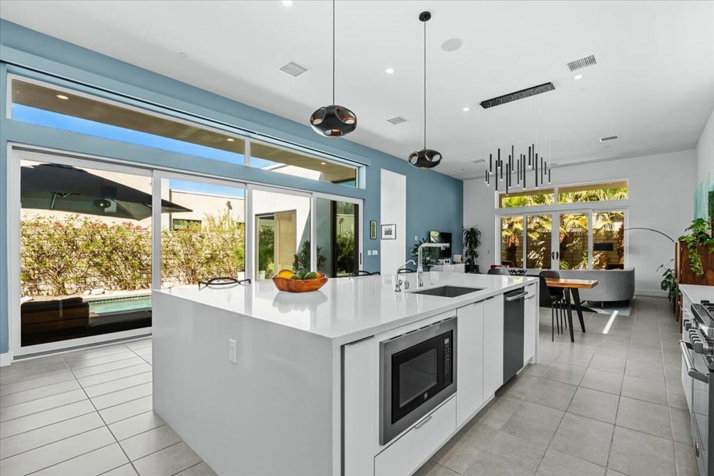 MLS #219135228PS image #4